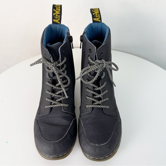 Dr. Martens YOUTH COMBS UTILITY BOOTS in Black - Picture 9 of 10